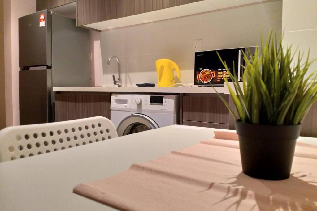 Hb1512- Hyve Studio Unit, Lake View, Cyberjaya, Free Wi-Fi, Free Parking, Netflix,Pool, 3038 Εξωτερικό φωτογραφία