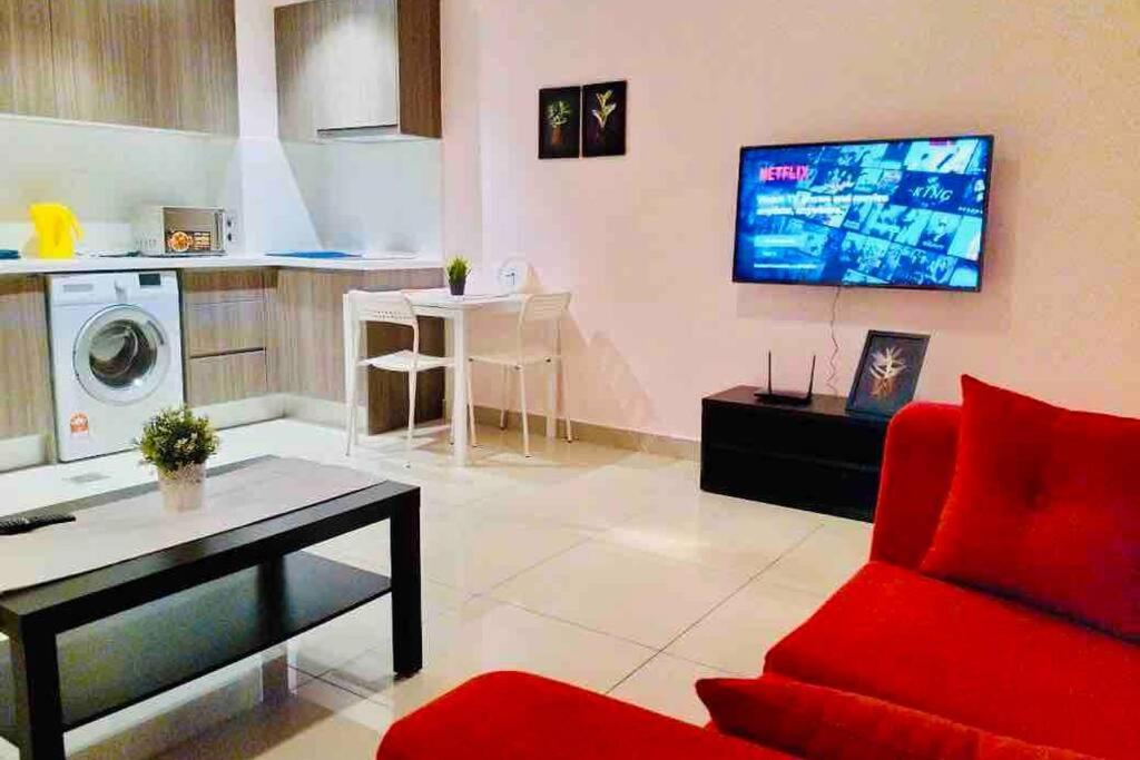 Hb1512- Hyve Studio Unit, Lake View, Cyberjaya, Free Wi-Fi, Free Parking, Netflix,Pool, 3038 Εξωτερικό φωτογραφία